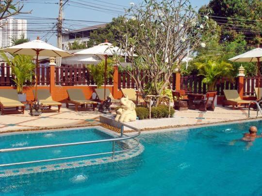 Hotel Pattara Mansion พัทยา Pattaya Zewnętrze zdjęcie